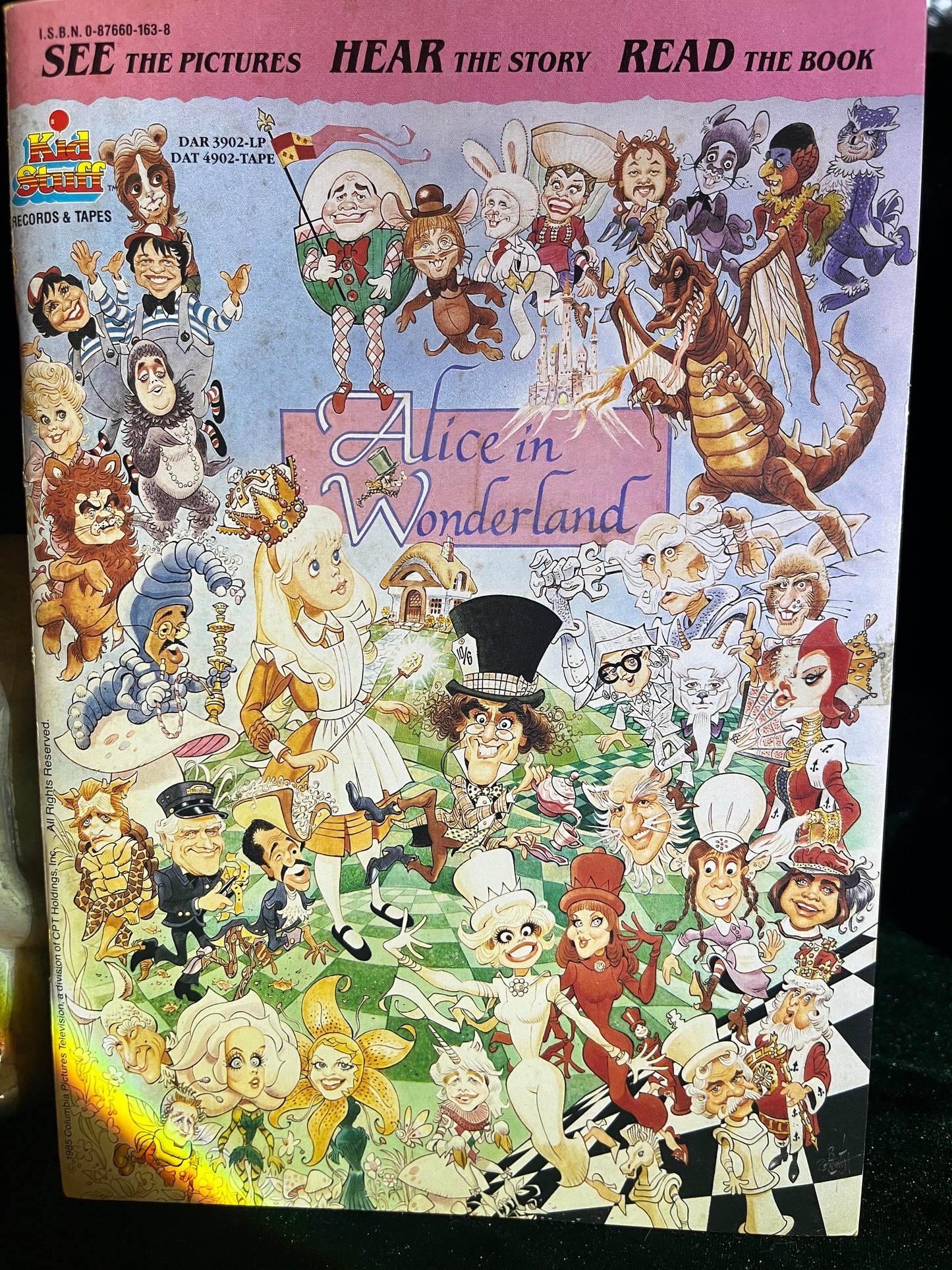 {Collectors} Alice in Wonderland Paperback Adapted by P. McBride, D. Walden, P. Hammond and J.Friedman