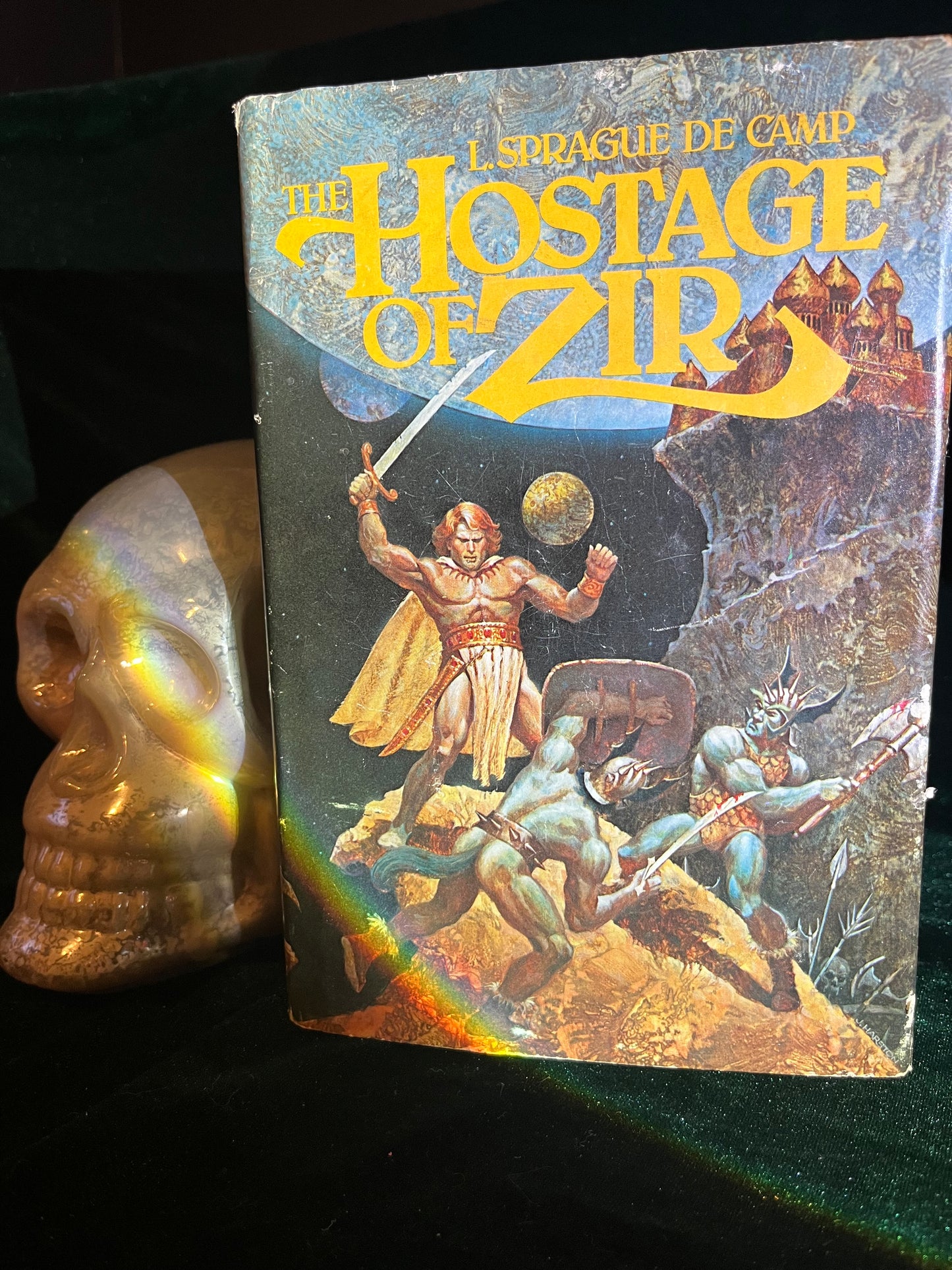 The Hostage of Zir by L. Sprague de Camp