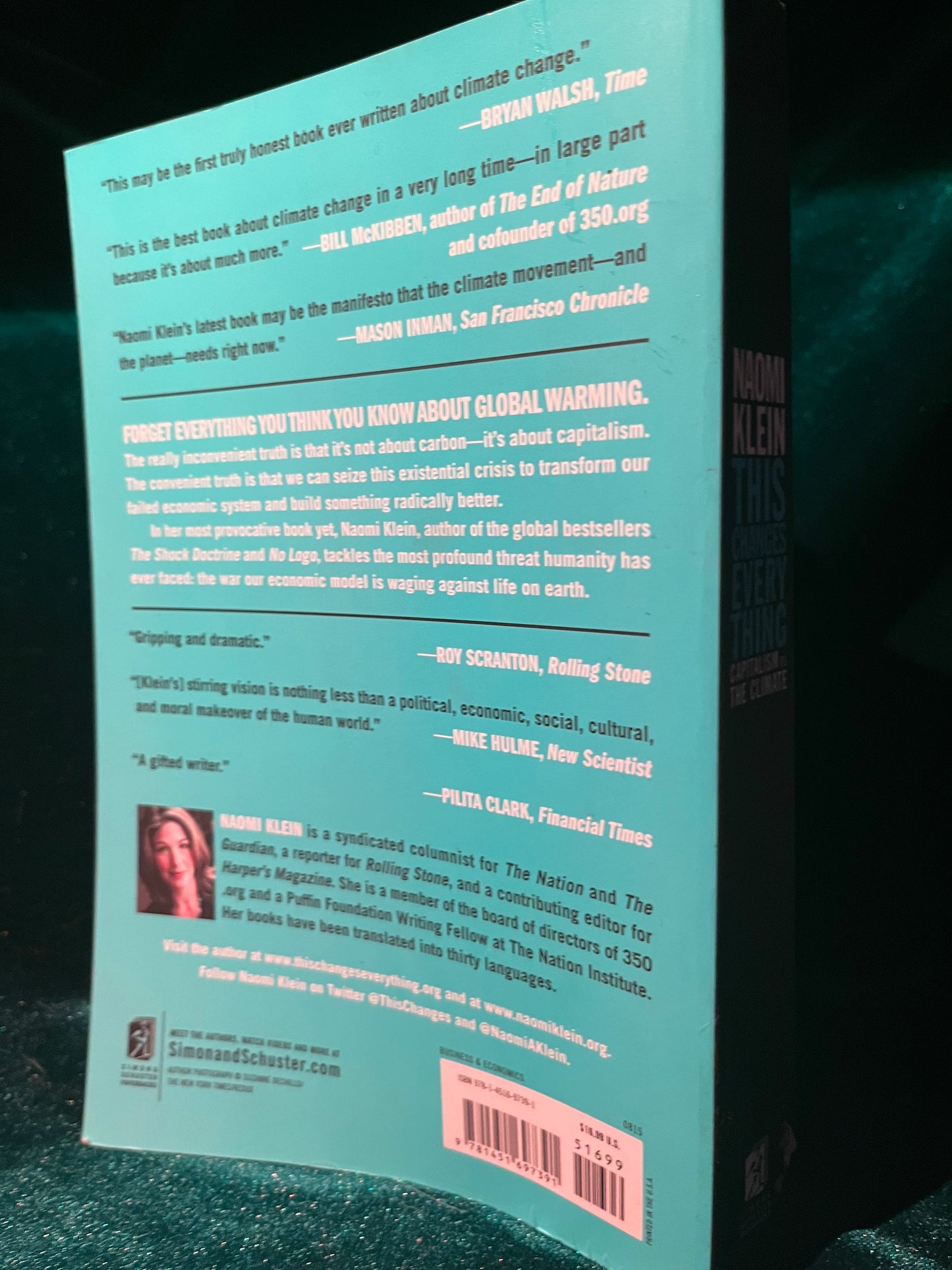 This Changes Everything: Capitalism vs Climate by Naomi Klein