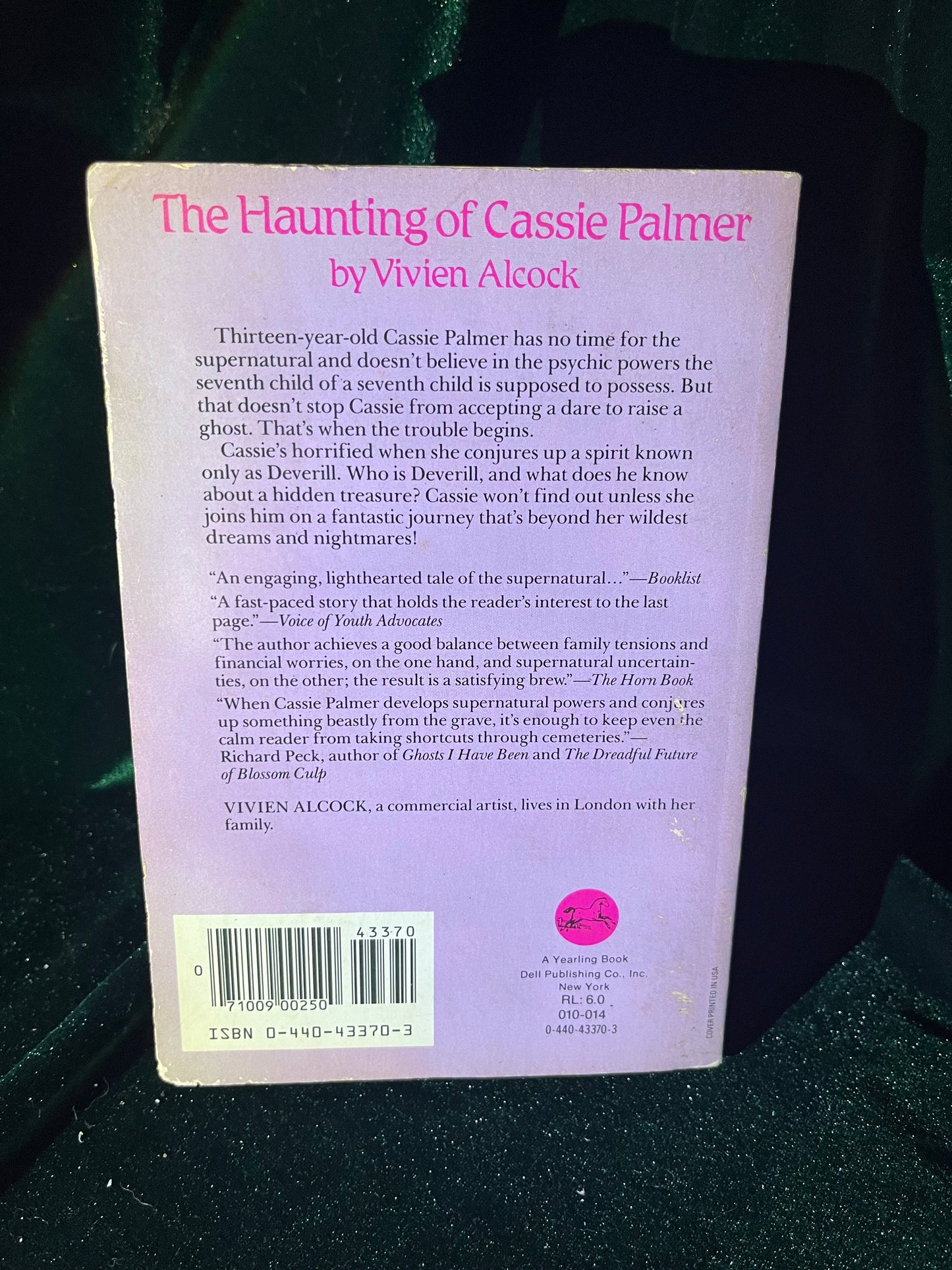 The Haunting of Cassie Palmer by Vivien Alcock