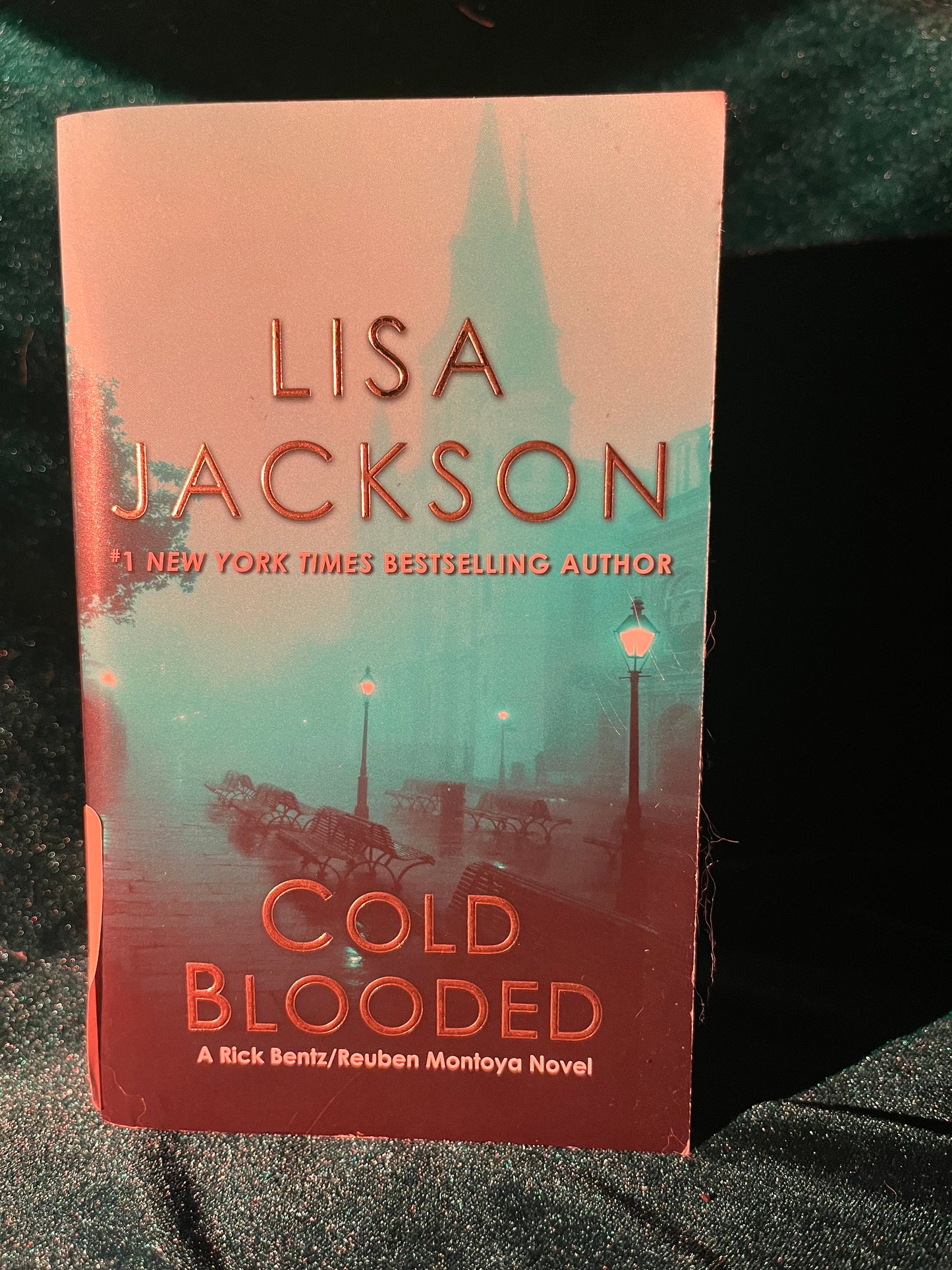 Cold Blooded by Lisa Jackson