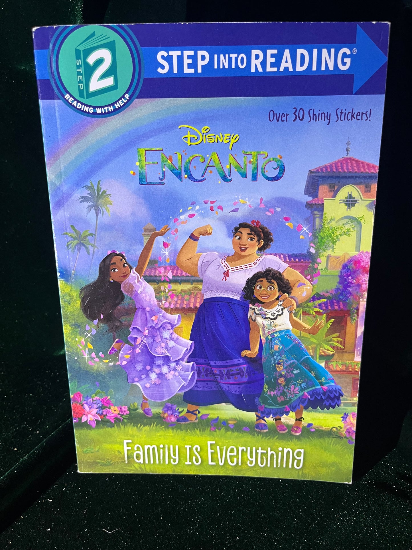 Disney Step Into Reading: Encanto; Family is Everything