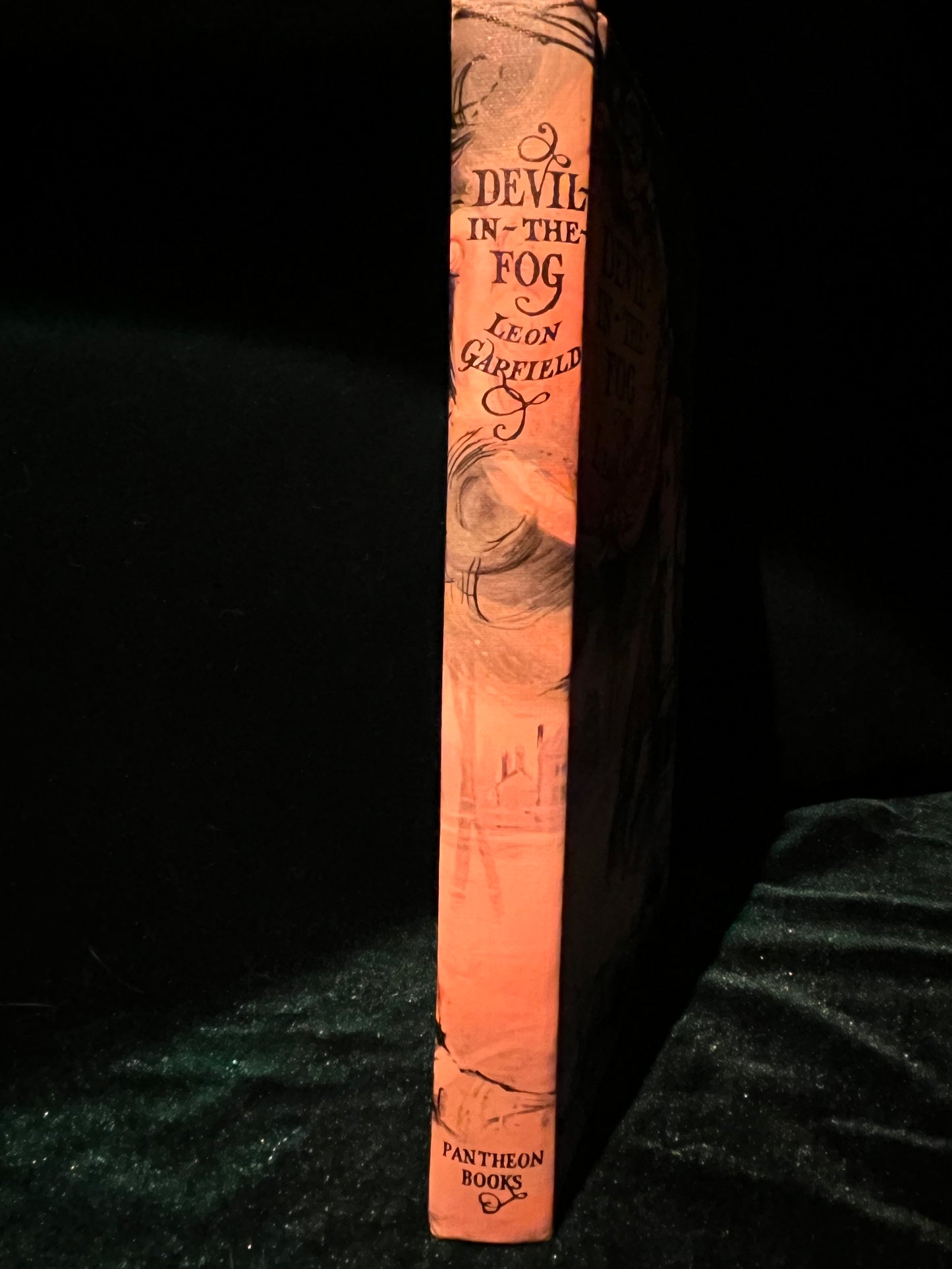 Devil in the Fog by Leon Garfield