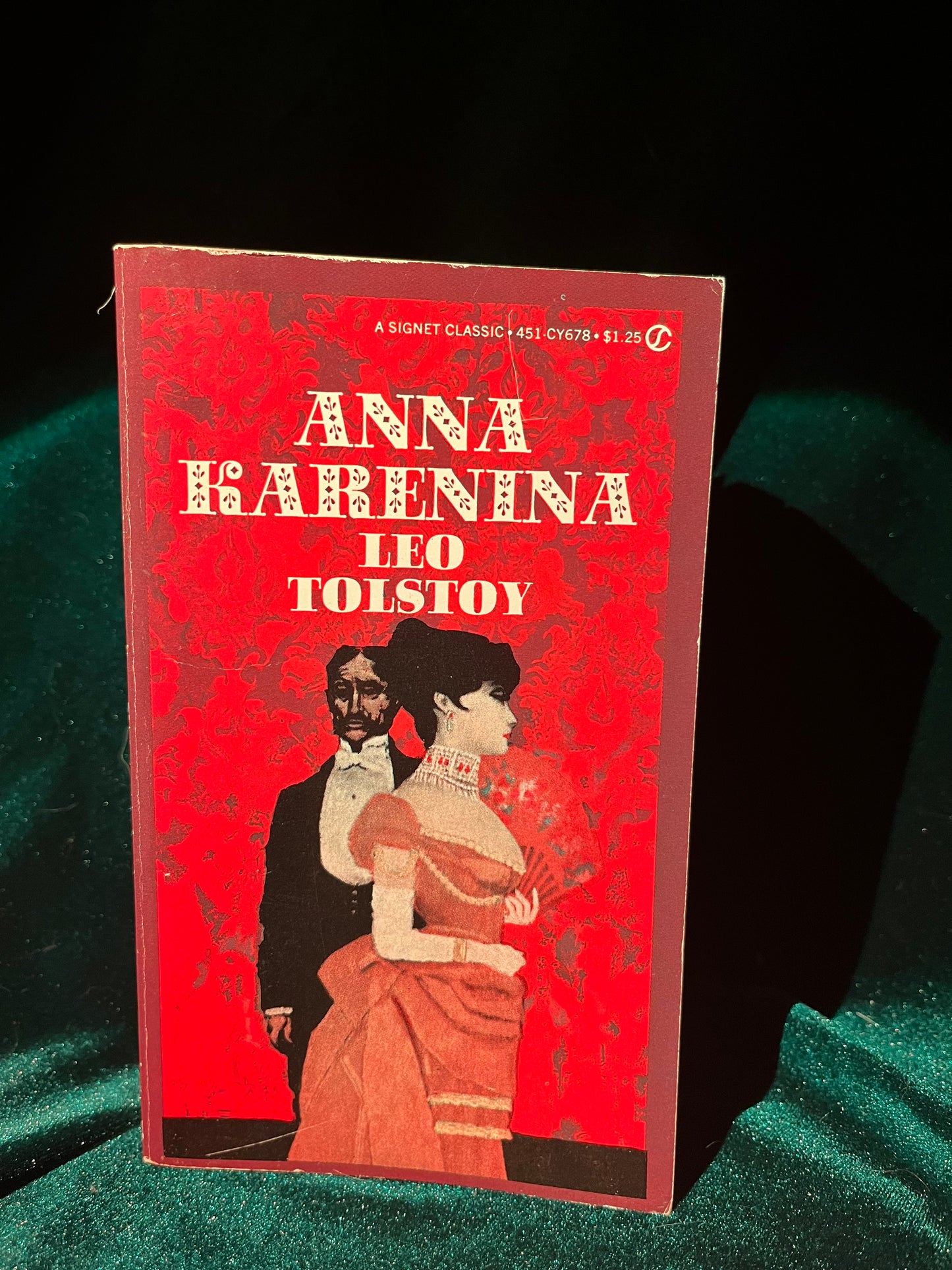 Anna Karenina by Leo Tolstoy
